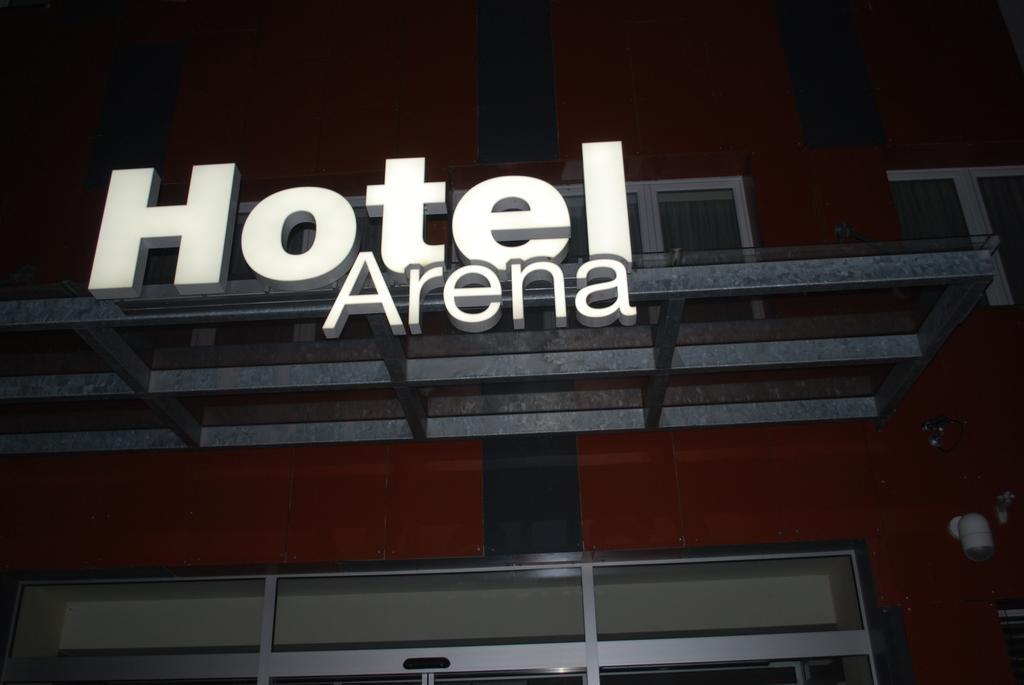 Hotel Arena Chomutov Exterior photo