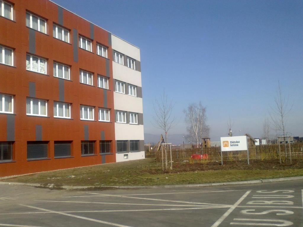 Hotel Arena Chomutov Exterior photo